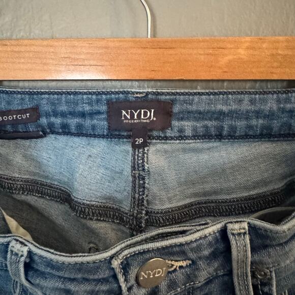 NYDJ Barbara Bootcut Jeans in Heyburn Wash Size 2P casual high rise stretch - Picture 6 of 10